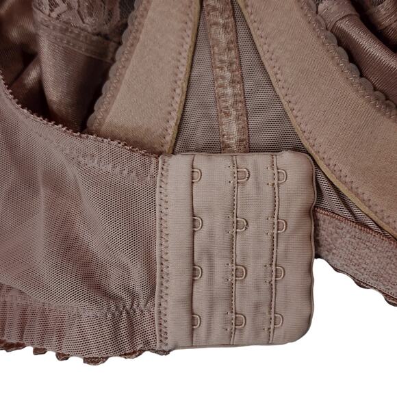Glamorise Bra sz 42 I Wirefree Comfort Straps‎ Beige Tan Full Women Floral Lace - Picture 6 of 8